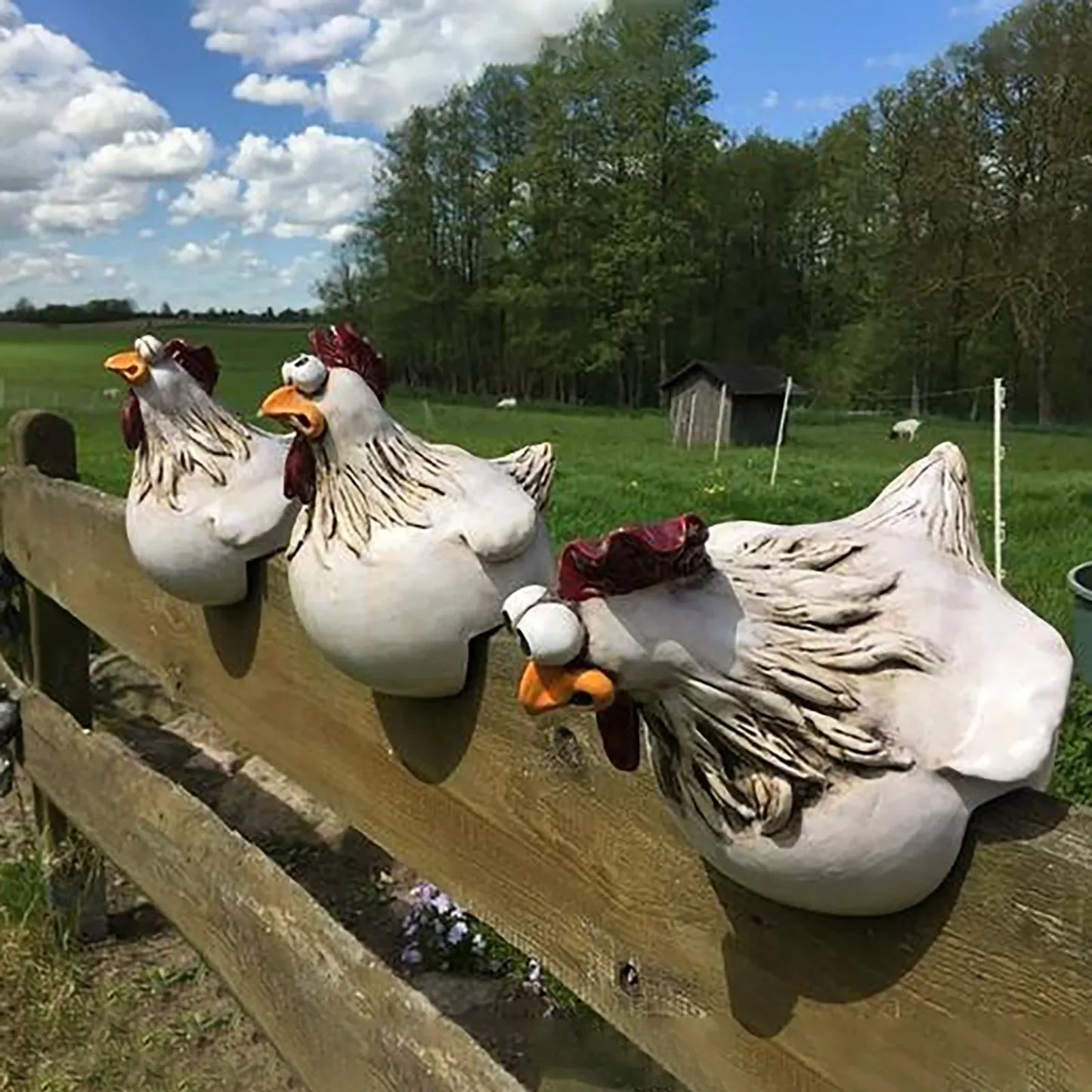 Charming Resin Chicken Décor – Hangable Garden & Home Ornament